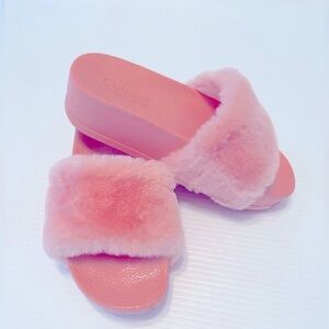 Catherine Malandrino platform pink slippers